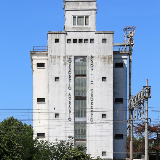 Silo del Consorzio agrario provinciale di Grosseto