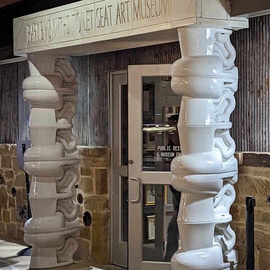 Barney Smith's Toilet Seat Art Museum