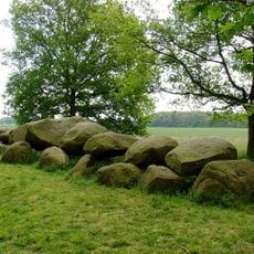 Dolmen D16
