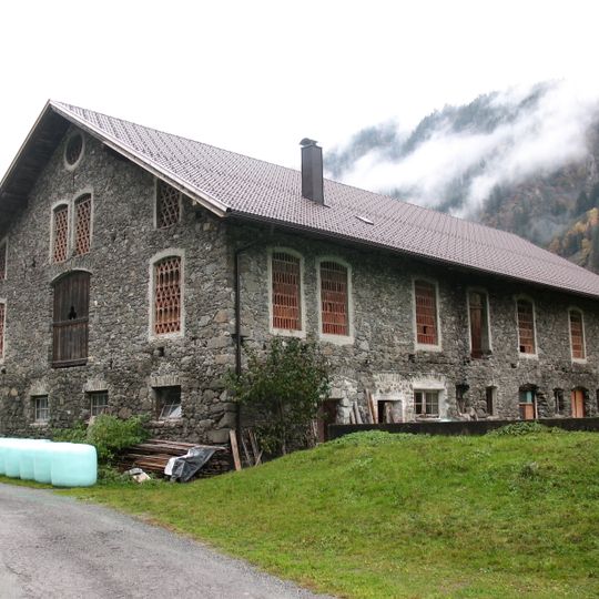 St. Johann im Walde, Wirtschaftsgebäude