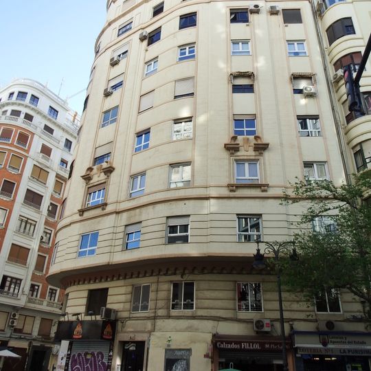 Edificio en Avenida del Oeste 41, Valencia