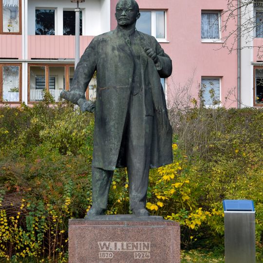 Lenin Monument Poppitzer Street