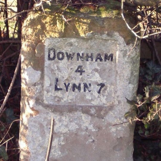 Milestone, Lynn Rd, 140yds N of School Rd