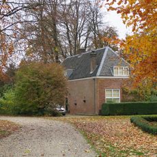 Kasteel Duivenvoorde: Bouwhuis