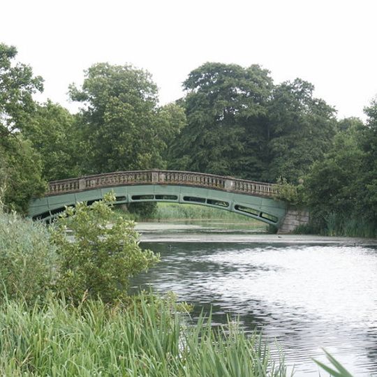 Le pont de fer à l'école Culford