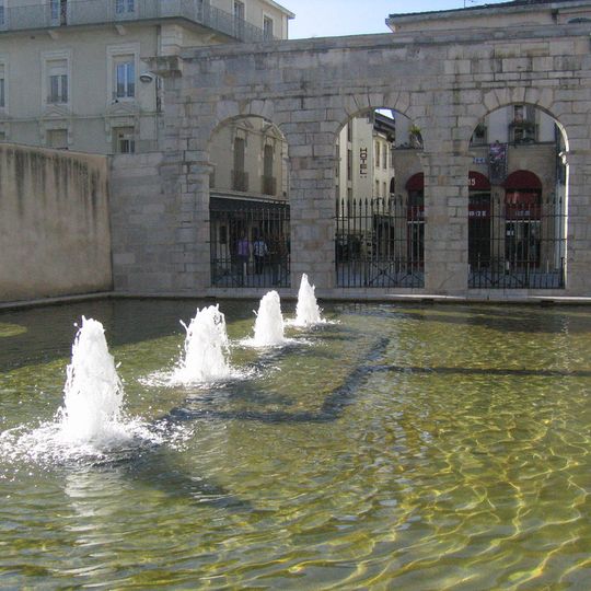 Fontaine Chaude