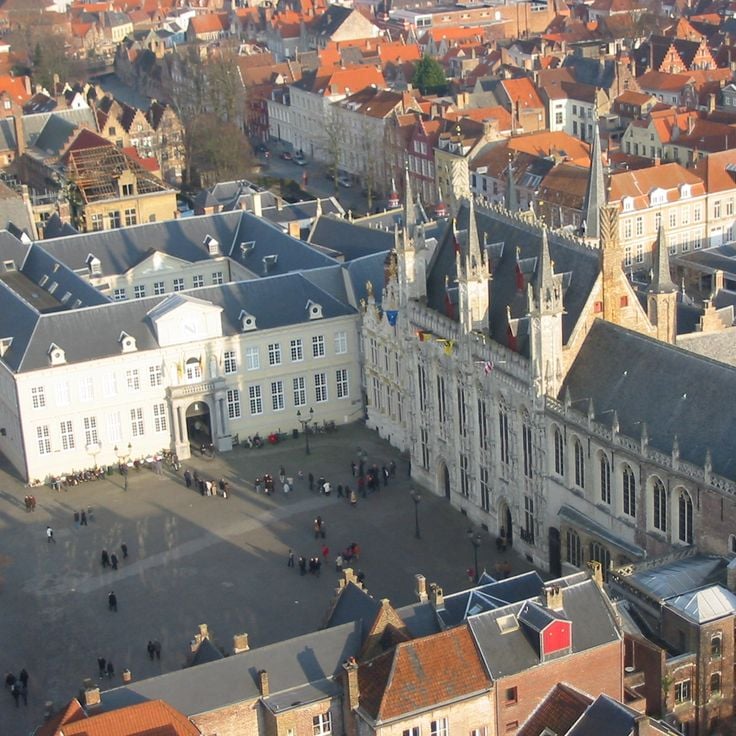 Burg Square