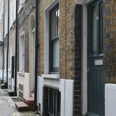 37-53, Parfett Street