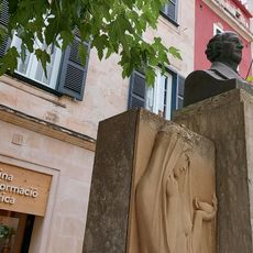 Mahón Monument to Dr. Orfila
