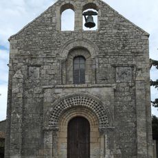 Église Saint-Pierre de Chail