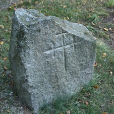 Smírčí kříž na hřbitově v Koněšíně