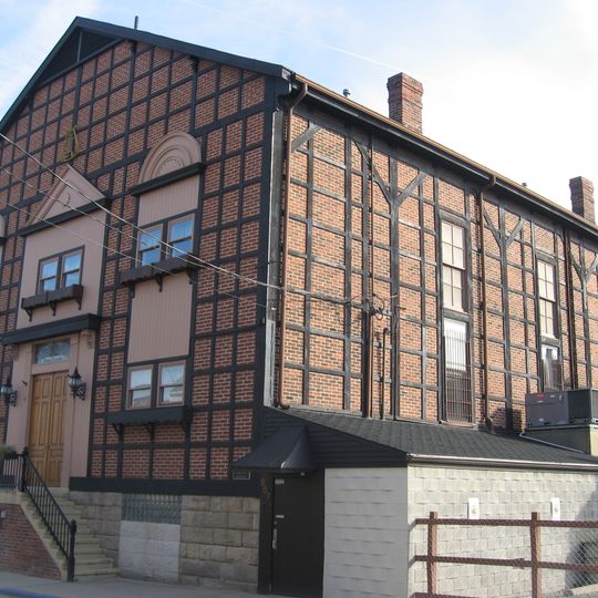 Teutonia Maennerchor Hall