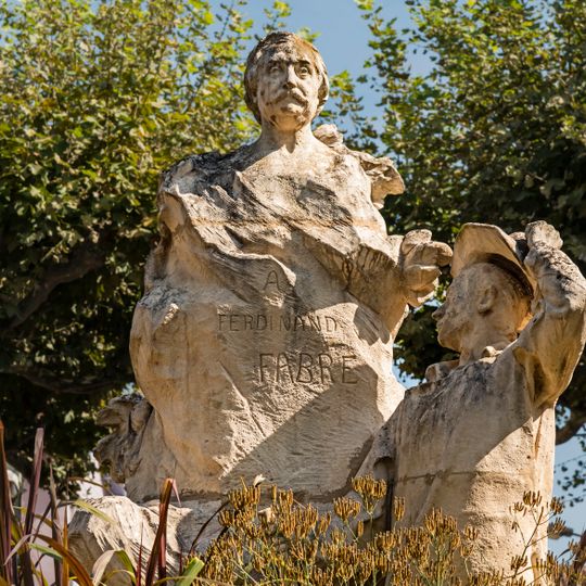 Monument à Ferdinand Fabre