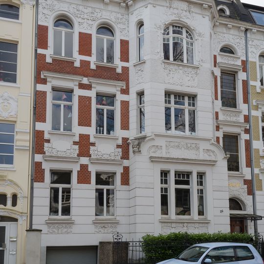 Gerhard-Rohlfs-Straße 26