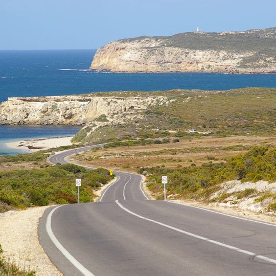 Dhilba Guuranda-Innes National Park