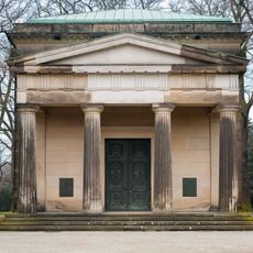 Welf family mausoleum