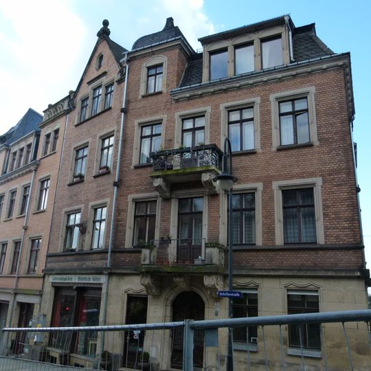 Schillerstraße 1
