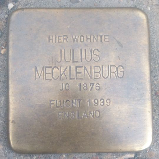 Stolperstein en memoria de Julius Mecklenburg