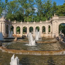 Fuente de los Cuentos de Hadas