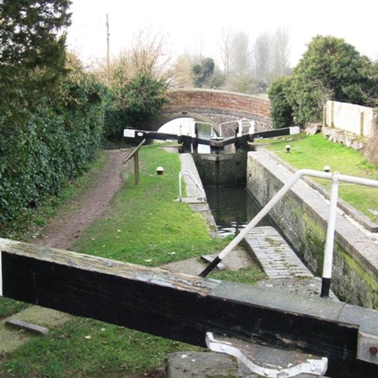 Locks 1 And 2 Grand Union Canal Aylesbury Arm