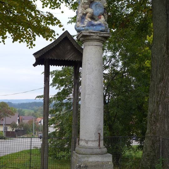 Sloup se sochou svatého Jana Nepomuckého