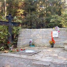 Cemetery in Komarovo