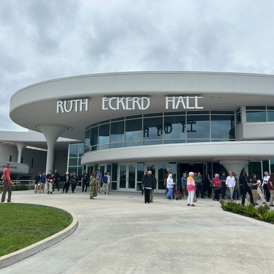 Ruth Eckerd Hall