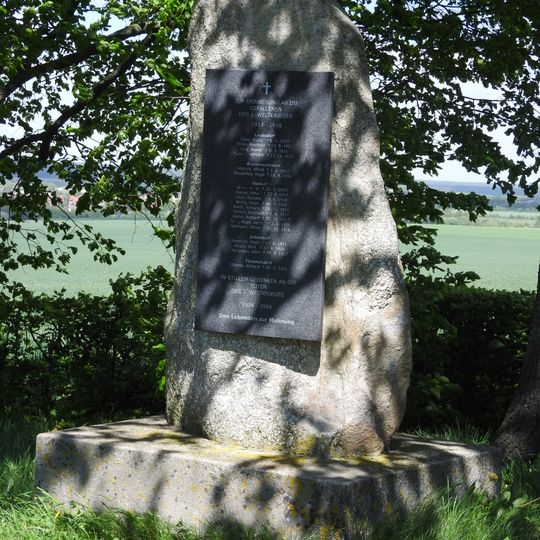 Kriegerdenkmal für fünf Dörfer im Saale-Orla-Kreis und im Landkreis Greiz