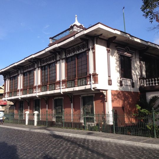 Pamintuan Mansion