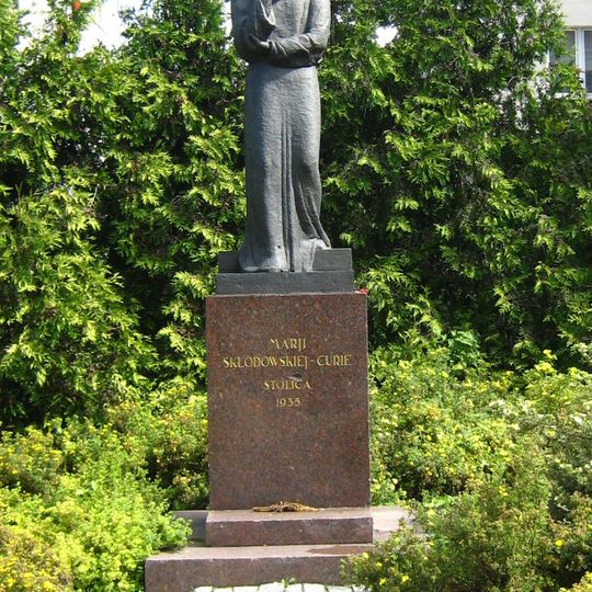Maria Skłodowska-Curie monument in Warsaw