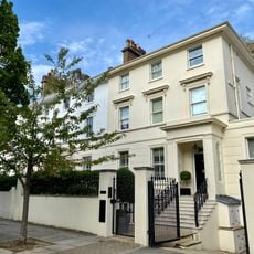 4-8, Cavendish Avenue Nw8
