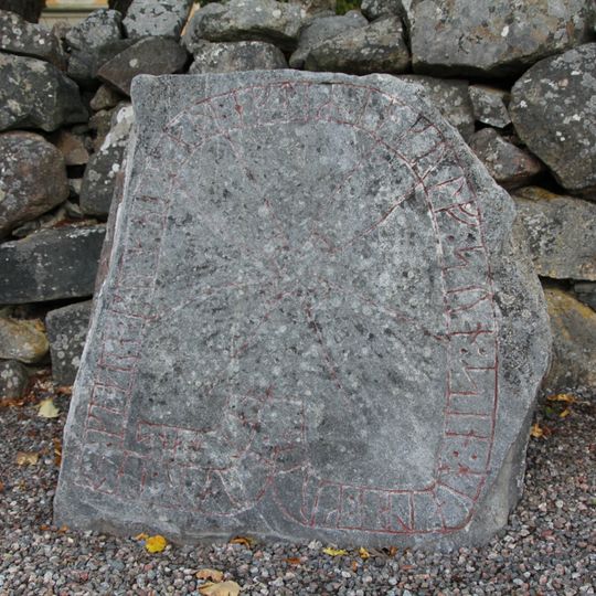 Södermanland Runic Inscription 143