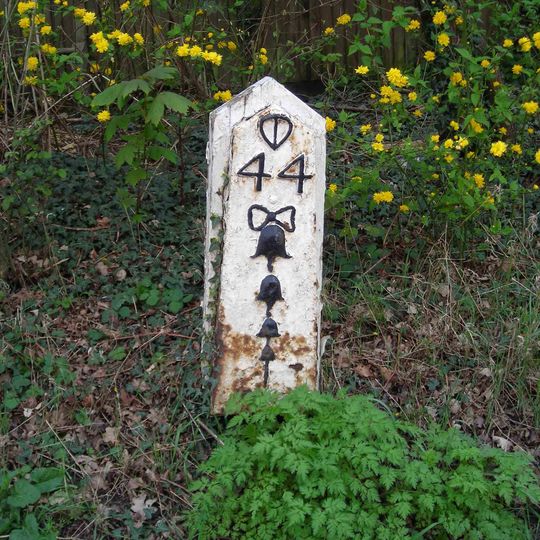 Milepost, Eastbourne Road, between Timberley Gardens and Meadow View
