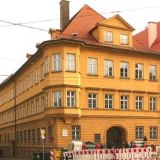 Maximilianstraße 69