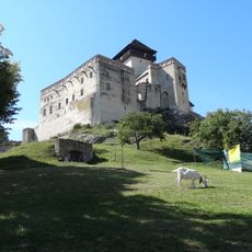 Trenčiansky hrad, kasáreň II.