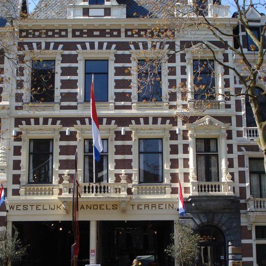 Westelijk Handelsterrein: herenhuis