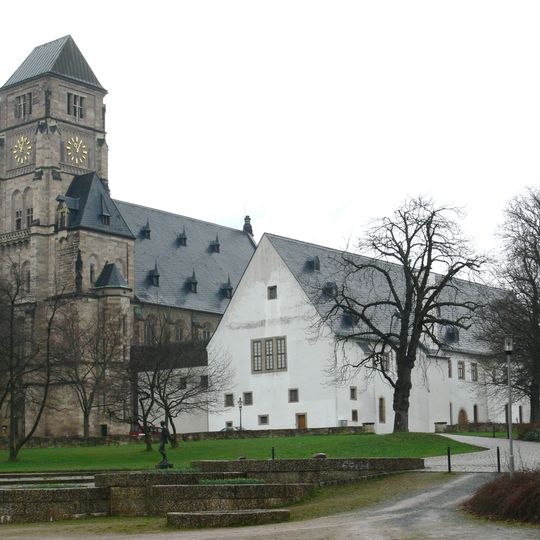 Ehemaliges Benediktinerkloster, später Schloss Schloßberg 11; 12