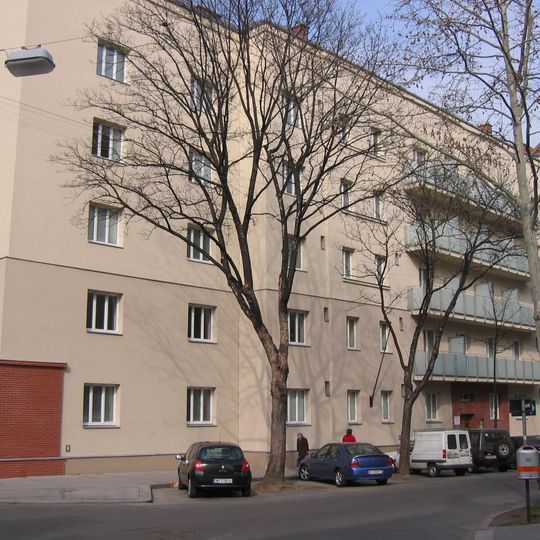 Anton-Katschinka-Hof