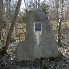 Pomník zaniklé obce Smrkovec