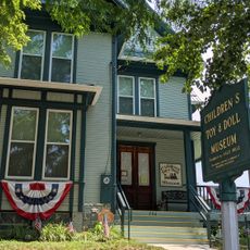 Children's Toy & Doll Museum