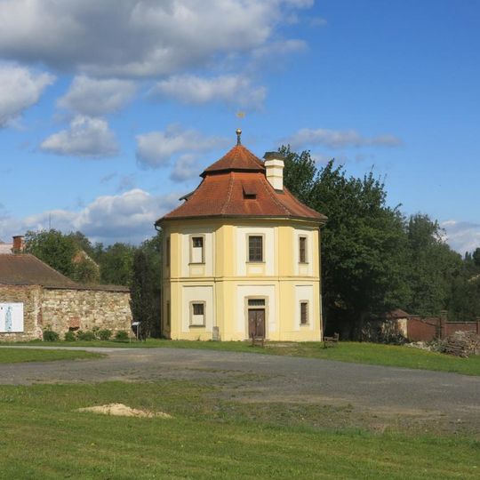 Gloriette in Klášter Teplá