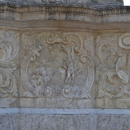 Morový stĺp, reliéf