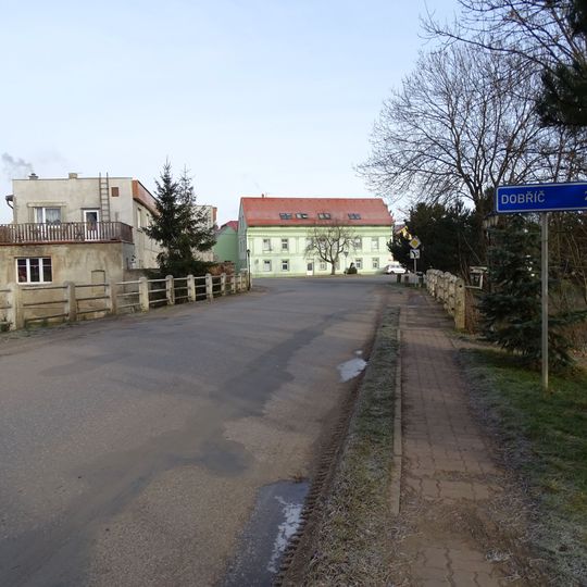 Road bridge over the Radotínský potok in Tachlovice