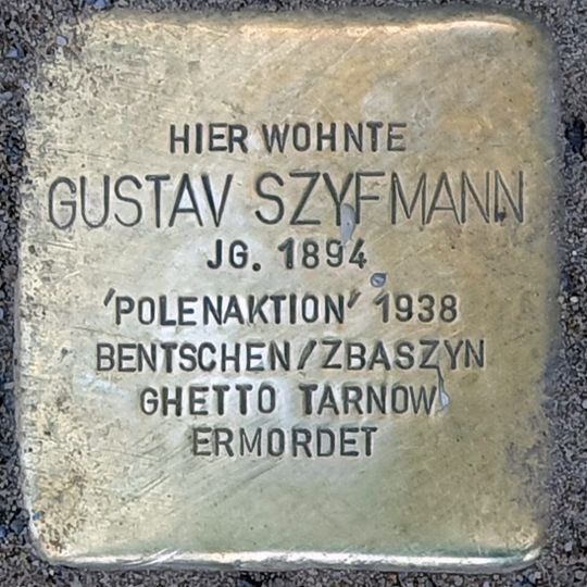 Stolperstein dedicated to Gustav Szyfmann
