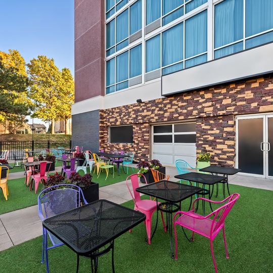 Comfort Inn & Suites Omaha Central