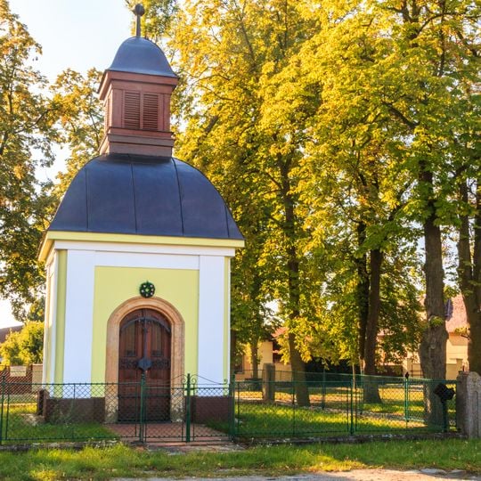 Straky - návesní kaple