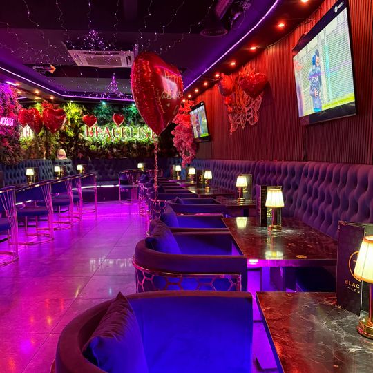 Blacklist Lounge London