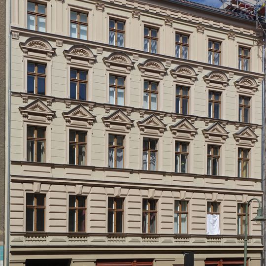 Mietshaus Hagenauer Straße 10