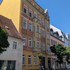 Mietshaus (mit Ladenausstattung) in geschlossener Bebauung Hauptstraße 3