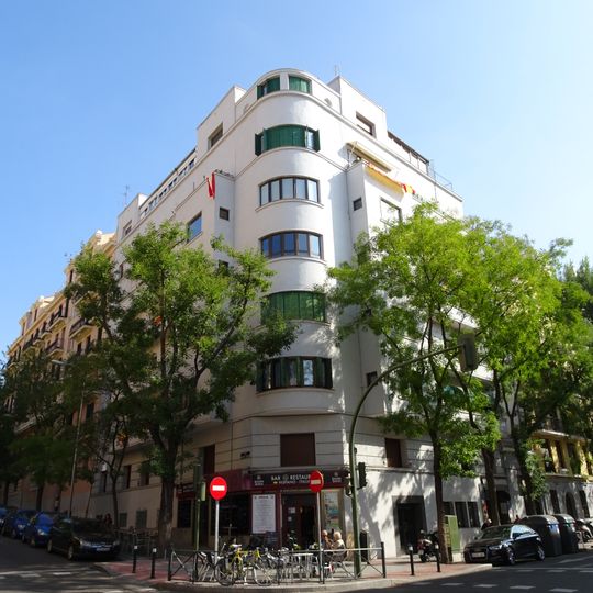 Viviendas para D. Pablo Eguiruz